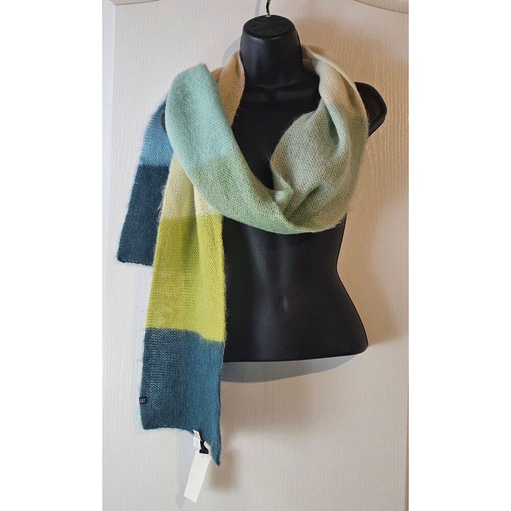 New Mohair Nylon Blend GAP Fuzzy Winter Colorblock Scarf Green and Blue 9X76